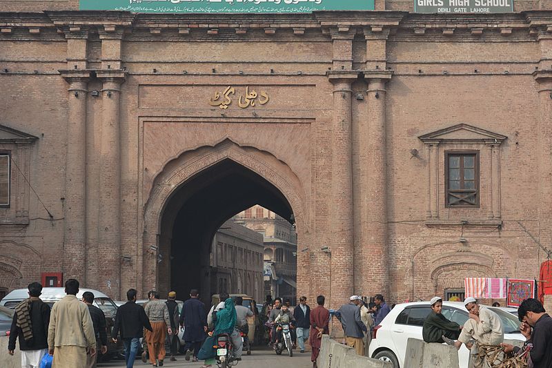 Dehli_gate_lahore_walled_city